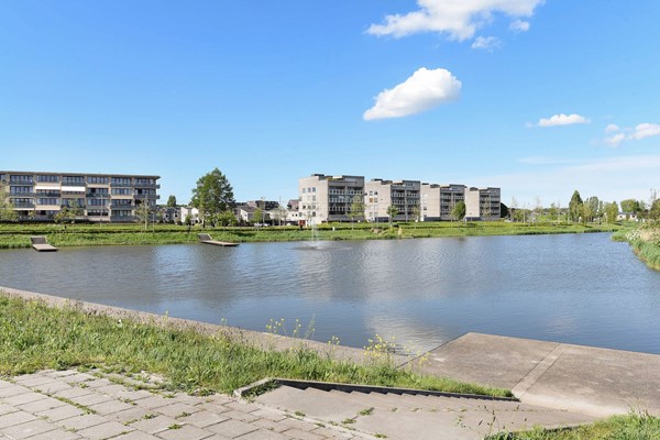 Medium property photo - Simon Carmiggelthof 248, 2492 JN Den Haag